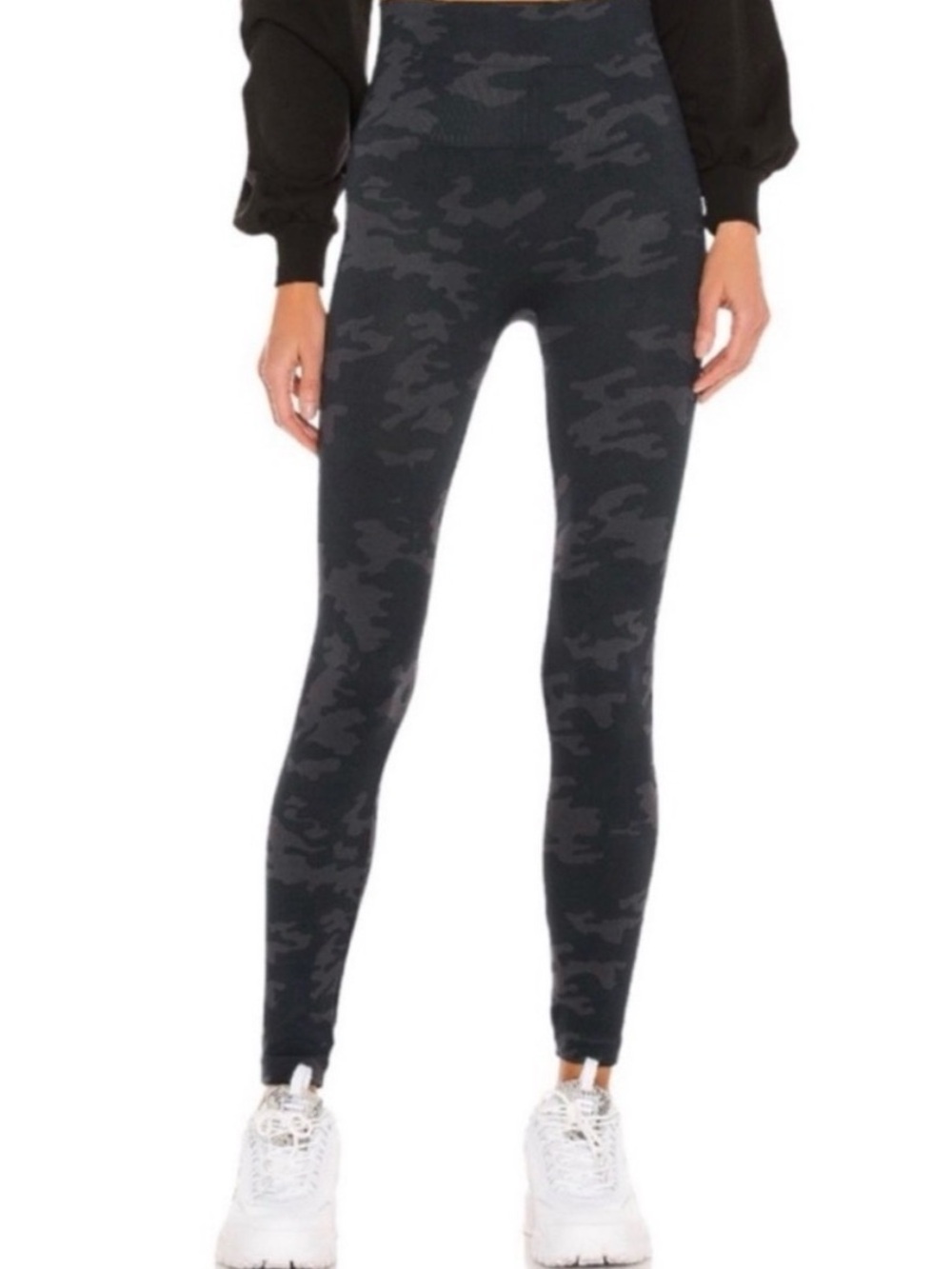 SPANX Look At Me Now Leggings - Black Camo, M
